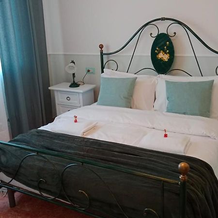Sofia Appartement Mestre Buitenkant foto